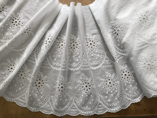 Natural White Broderie Anglaise -  Swiss Cotton Voile - 43 cm Wide.